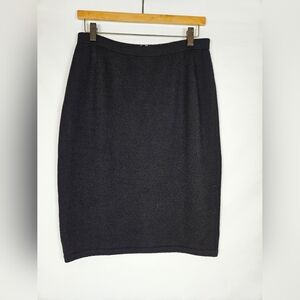 St. John Black Pencil Skirt Knee-Length Workwear